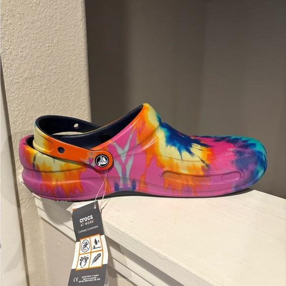 Crocs Tie Dye Unisex Bistro Rainbow Clogs Slip Resistant Mens 11/Womens 13 - Picture 2 of 9